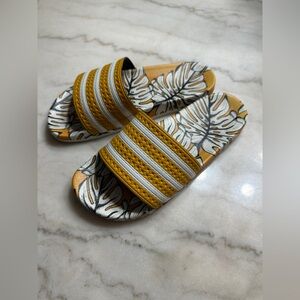 Original Adidas Adilette Slides